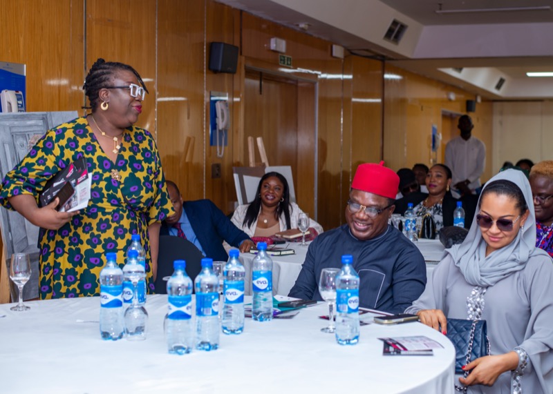 Dialogue Around the Art